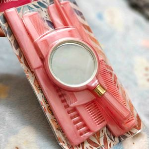 Cosmetic Holder Box With Hair Comb Kit💄