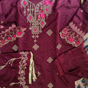 ✅😍 Beautiful Design Pakistani Style Suit Set 🥳