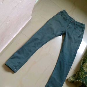 Jeans +Free Pant