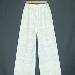 White Floral Thread Embroided Pant (Women)