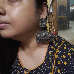 Oversized Antique Look Jhumkas With Polki Work