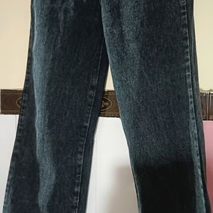 A New Denim Jeans Without Tag