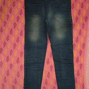 I'm Selling Denim Ankle Length Jeans