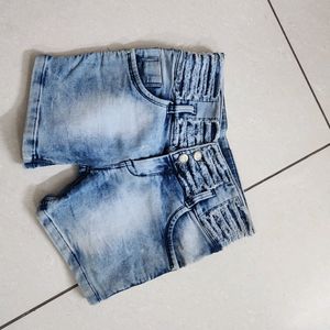 Denim DISTRESSED SHORTS