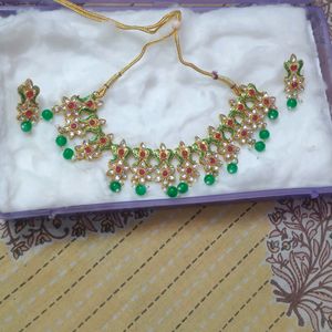 Fancy Jewellery, Necklace Set