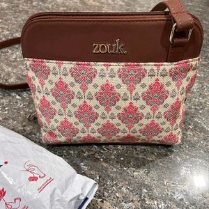 Zouk Kashmiri Tulip OOO Sling Bag