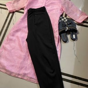 Women Cute Pink Kurta Nd Black Pant Wth Flat