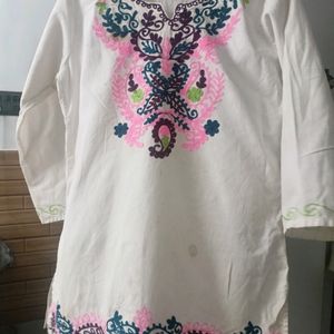 Chickankari Embroidery Pure Cotton Kurta