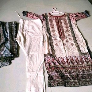 Pakistani Suit Set