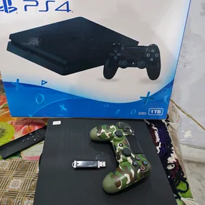 Ps4 new condition 100 games not used even twice