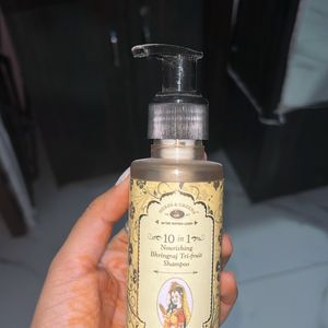 Hersbs And Greens Bringraj Shampoo