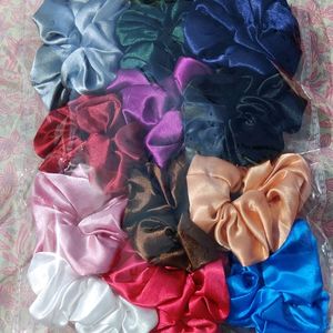 💃PACK OF 12 SATIN SCRUNCHIES