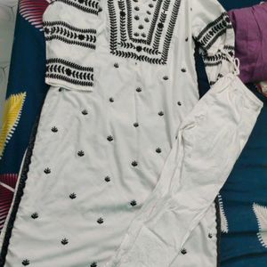 White kurta pajama Set