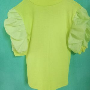 Trendy Puffy Top