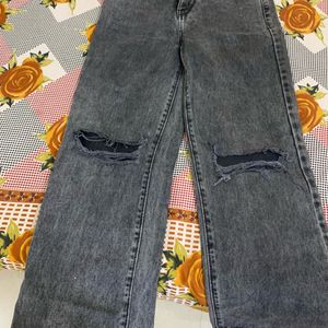 Wide Leg Ruff Jeans