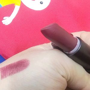 Lakme Cushion Matte Lipstick CR6