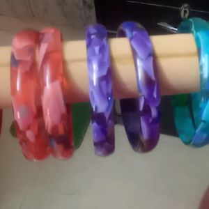 Seep (Plastic)  Bangles