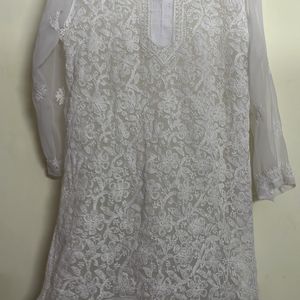 LUCKNOWI - WHITE SHORT KURTI