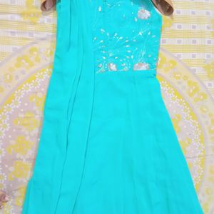 Beautiful Gown With Chunni Attached