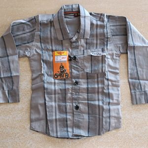 2 To 16 Year's Boys Regular Fit F/s Shirt.