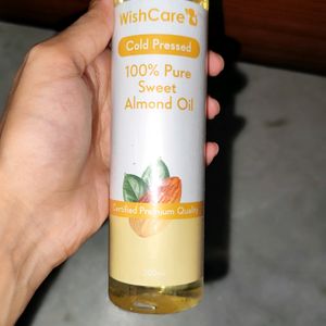 Wishcare Cold Pressed Sweet Almond Oil