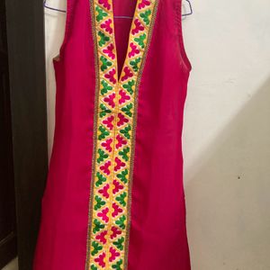 Traditional Wear Kurta Set