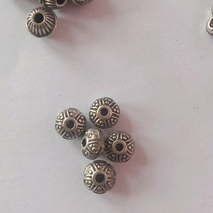 Oxidised Beads