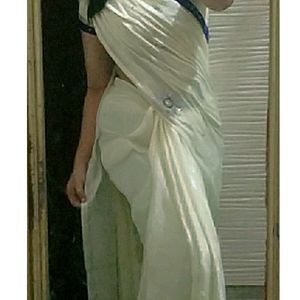 Royal White Saree 🤍