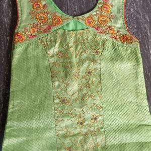 Slivless Kurti