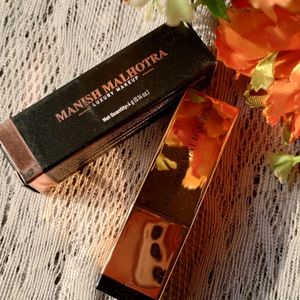 Manish Malhotra Powder Matte Lipstick -Nude Nuance