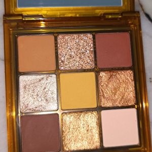 Huda Beauty Toffee Brown Palette