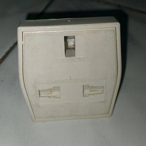 UK Adaptor