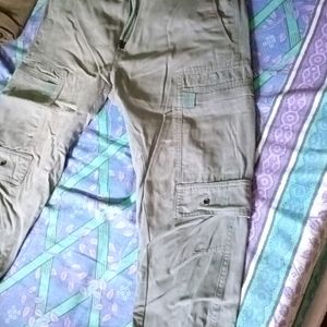 Highlander cargo style joggers