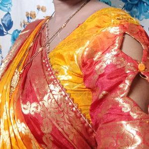 Bandhej Saree