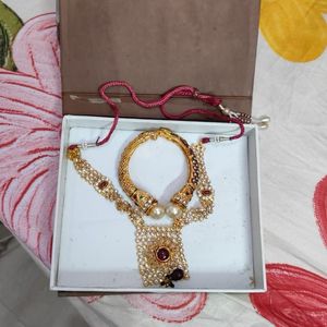 Kundan Jewellery Set