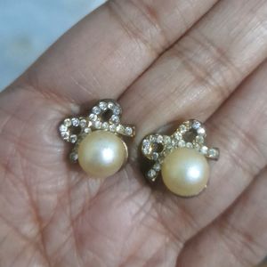 Pearl Earrings