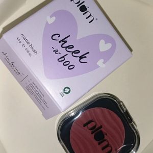 Plum Cheek-a-boo Matte Blush