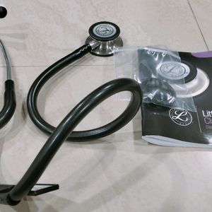 Littmann Classic 3 stethoscope