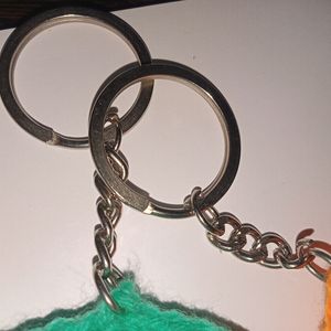 Pack Of Two Smiley Keychain Green And Orange