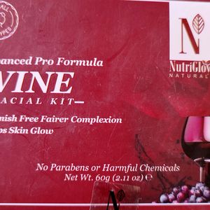 Nutriglow Advanced Pro Formula Red Wine Facial Kit