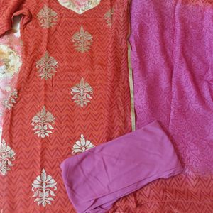 WOMEN COTTON SILK STRAIGHT KURTA SET