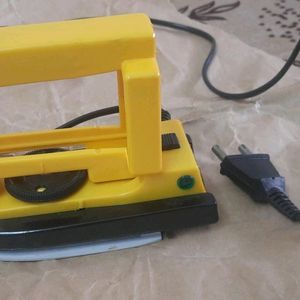 Portable Iron Travel Press