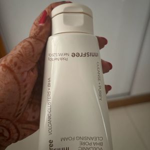 Innisfree Pore Cleansing Face Foam