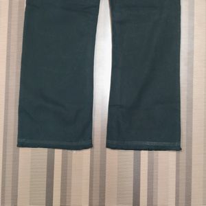 V-69 Size-28 Straight Women Denim Jeans