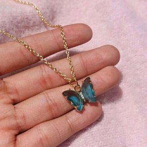 CUTE GLASS BUTTERFLY NECKLACE 💖