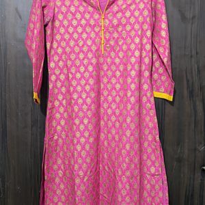 Pink & Gold Printed Kurti