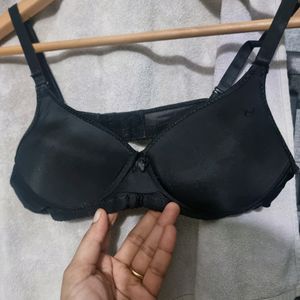 Black Comfy Padded Bra