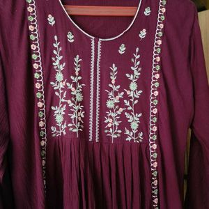 🔥 Offer Price 🔥 A-line Embroidered Kurta