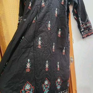 Pakistani Suit Black Colour