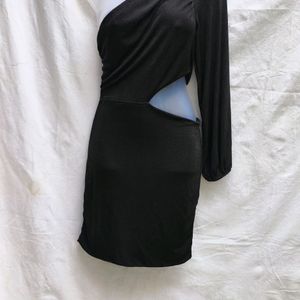 I. SEXY BLACK ONE SIDED BODYCON